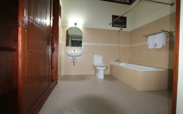 Taman Surgawi Resort & Spa