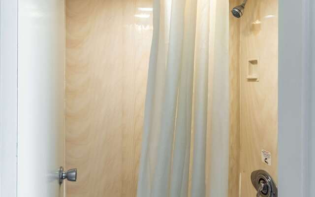 Econo Lodge Zanesville Downtown