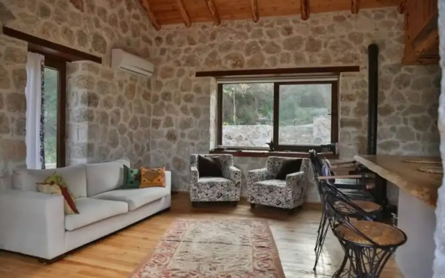 Olympos Stone House Private house