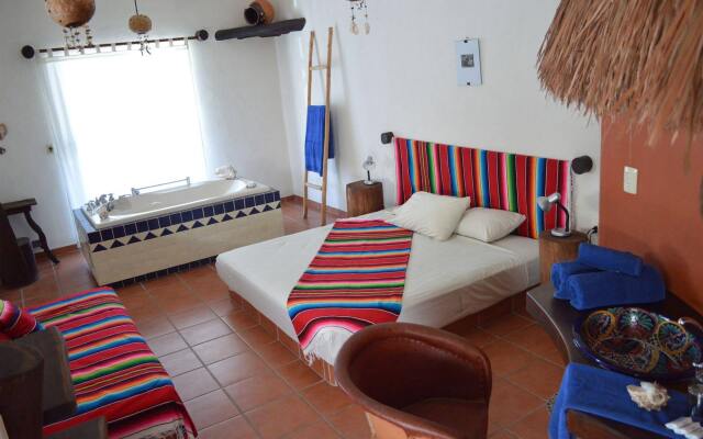 Lo Nuestro Petit Hotel