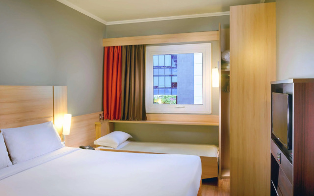 ibis Santiago Las Condes