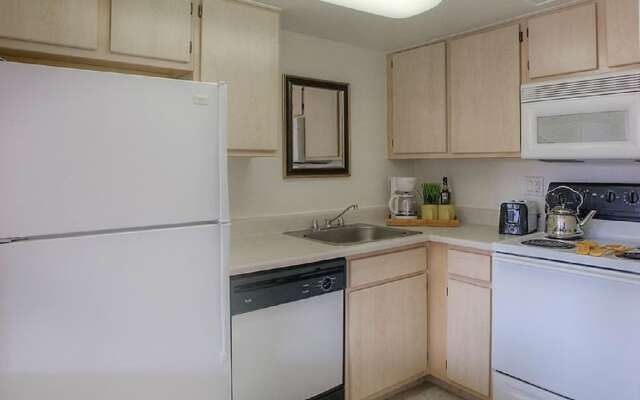 Park Suites at 221 - Free Golf