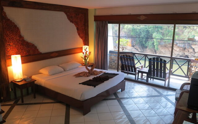 River Kwai Village Hotel (SHA Extra Plus)