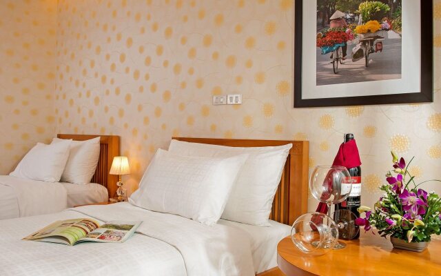 Tam Hotel