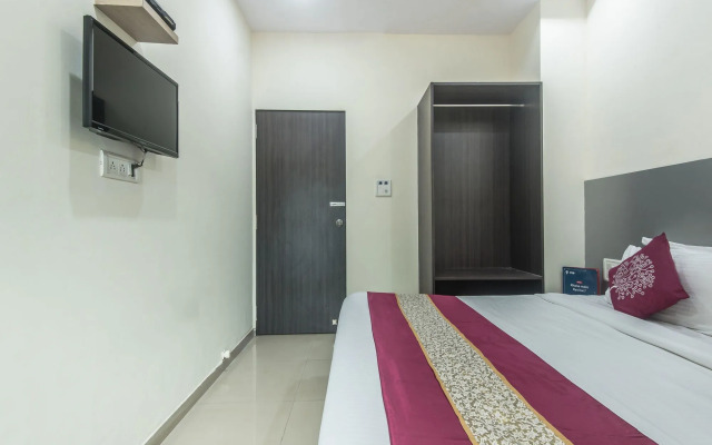 Hotel O Kailash Park Near Sakinaka Metro Station