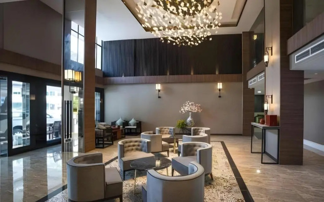 Christee Suites Hotel