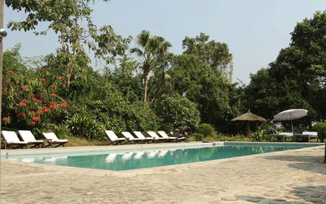 Tiger Tops Tharu Lodge