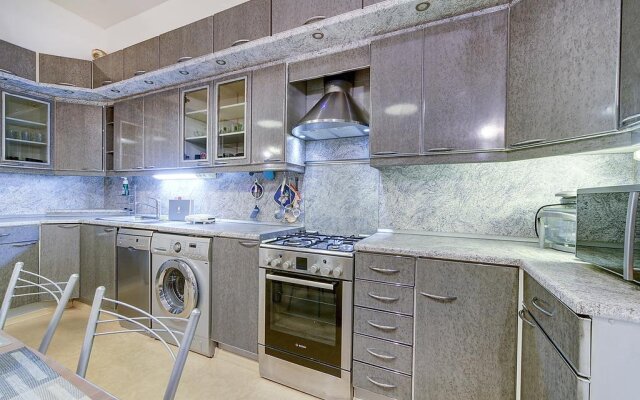 Neva Flats On Marata 34