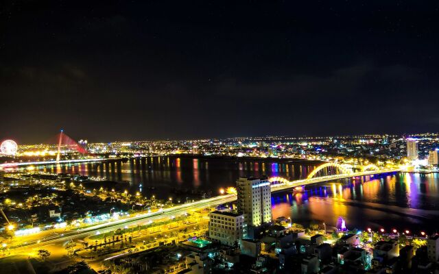Mitisa Hotel Da Nang - Near Dragon Bridge