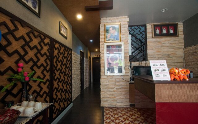 Patong Sino House