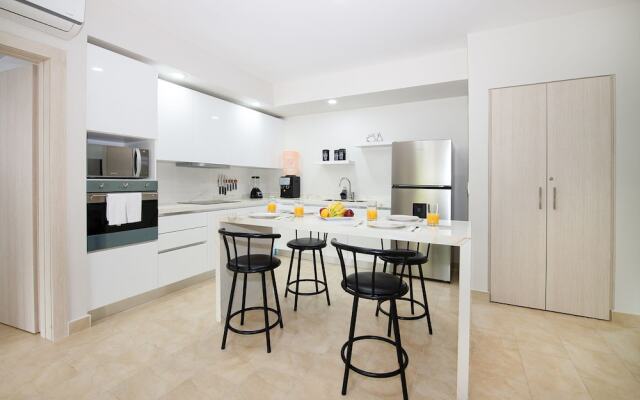 Private Garden Condo by Concierge4u