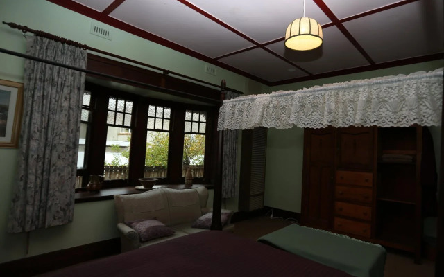 Colwyn House B&B - Stable Cottage