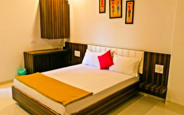 Hotel Neem Tree