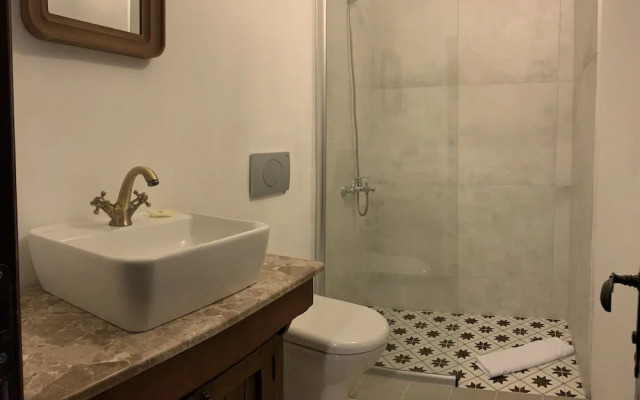 Şi̇ri̇nce Bahçe Hotel