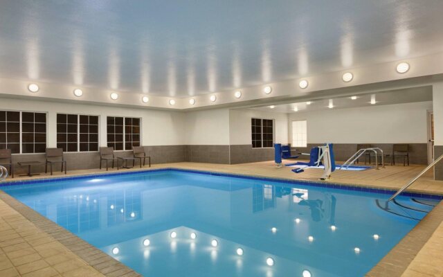 Residence Inn by Marriott Folsom Sacramento