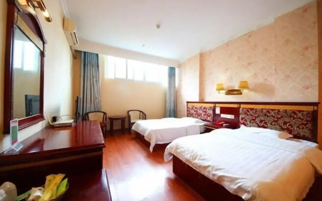 Nanning Hongtu Business Hotel (Railway Station)