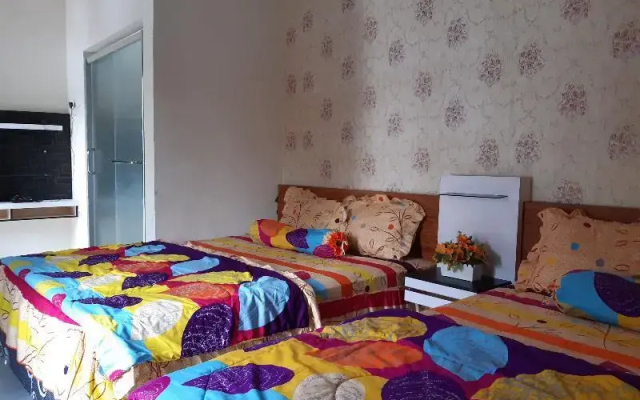OYO 2525 Rumah Singgah Brm