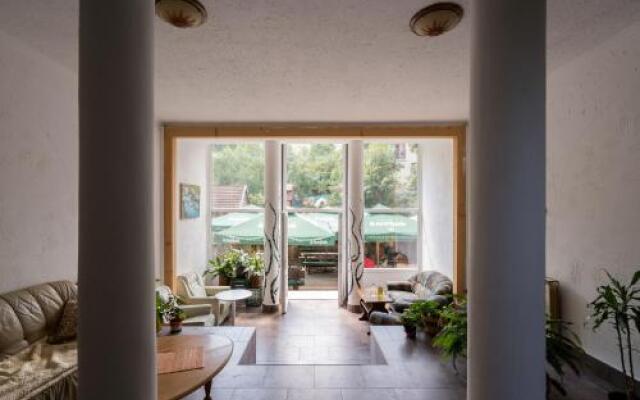 Holiday Home Pozitiva