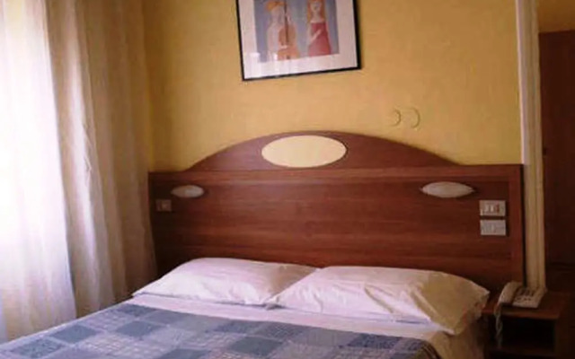 BH COLOMBO Hotel Boschetto Holiday