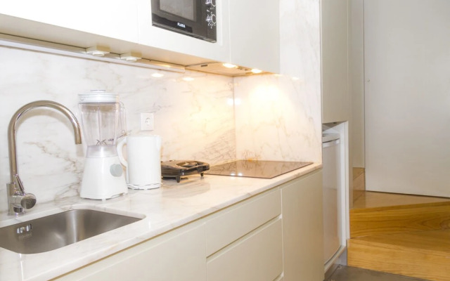 Liiiving in Porto - Bolhão Garden Apartment