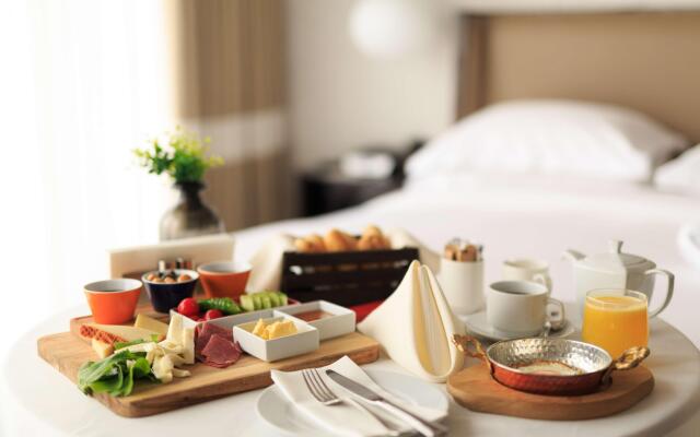 Doubletree By Hilton Hotel Izmir Airport