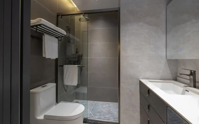 Xiang Ji Executive  Apartment