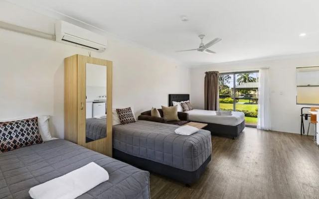 Lemon Tree Passage Motel