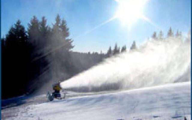 Schanzenstraße 15-R