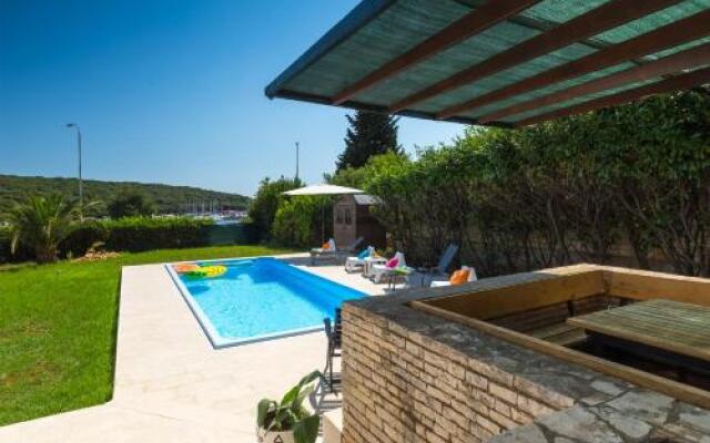 Apartments Vesna