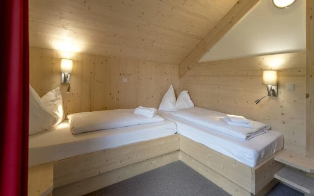 Lively Chalet Near Ski-slope