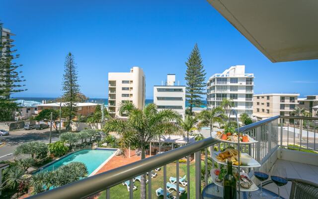 Surfers Beachside Holiday Apartments