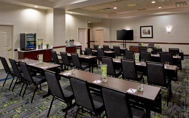 Residence Inn Milwaukee Downtown by Marriott
