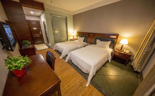 Huasheng Holiday Hotel