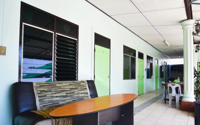 Pattaraporn Hotel by OYO Rooms