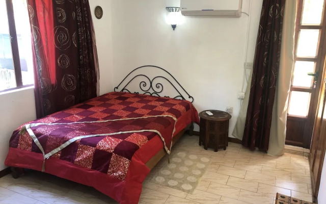 Villa with Heated Pool