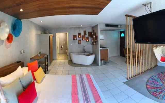 Hotel Rio Malecon