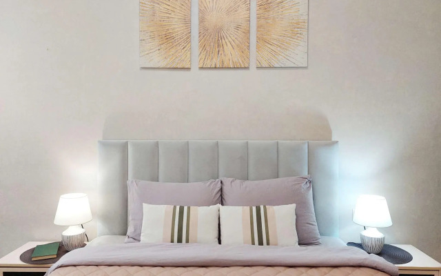 uTrip на улице Меридианная 1а