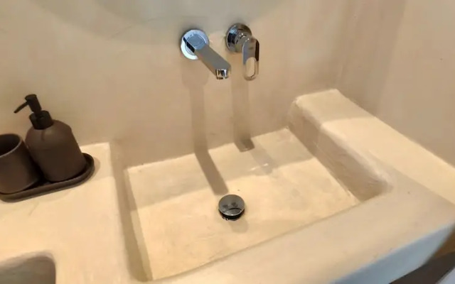 Villa Veneterra-pool-seaview-conciergeservices