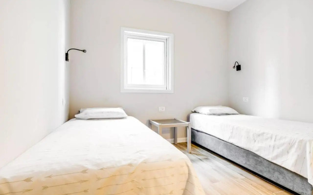 Magnifique Appartement A 3' De La Plage Et Kikar