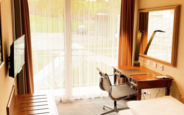 Hillsite Hotel