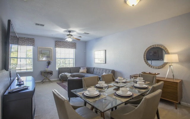 Dolce Deluxe Townhome 3 Bedroom Condo by Redawning