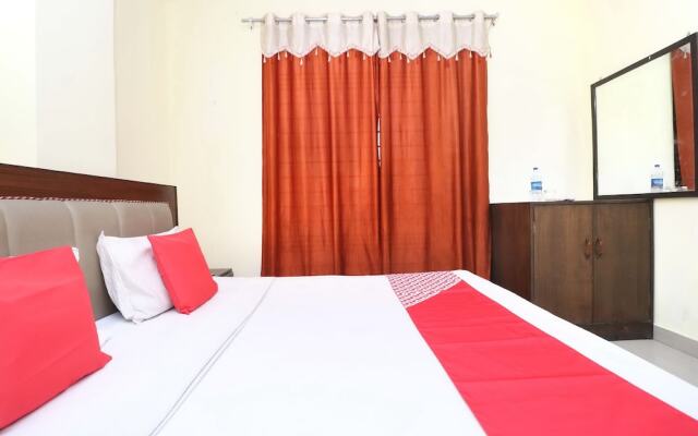 Oyo 39635 Hotel Shree Om