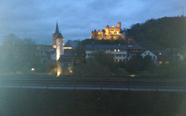 Ferienwohnung mit Aussicht auf die Burg