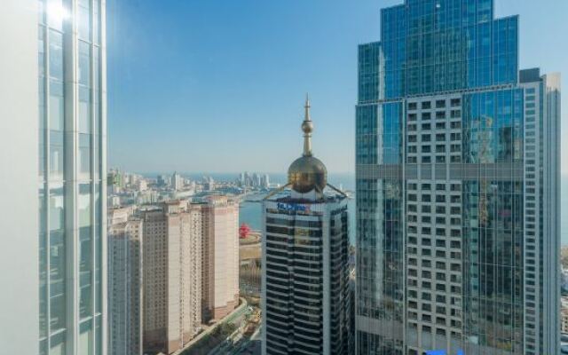 Yuelan Seaview Hotel Apartment (Qingdao May Fourth Square China Railway Center)