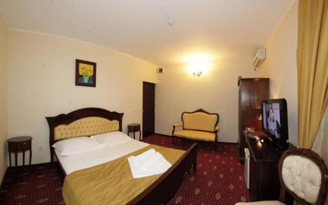 Hotel Maryo