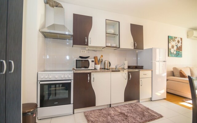 Apartment Matmar