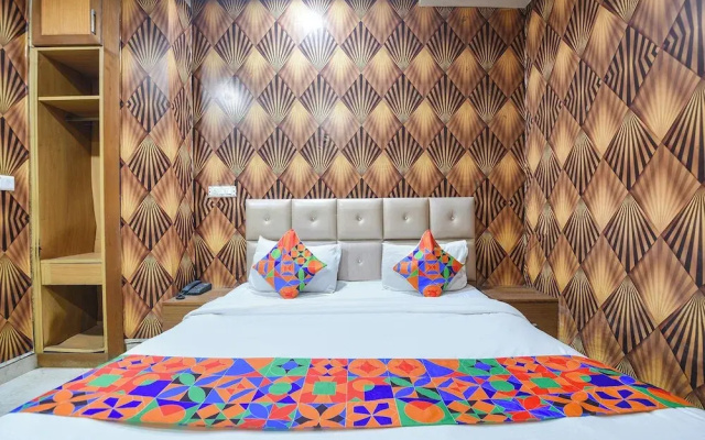 Fabhotel Royal Residency Sector 11