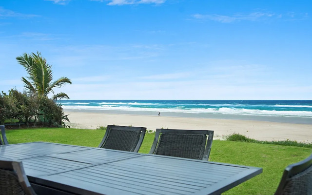 Beachfront Palm Beach Townhouse