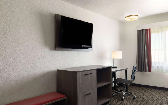 Ramada by Wyndham Elko Hotel at Stockmen's Casino