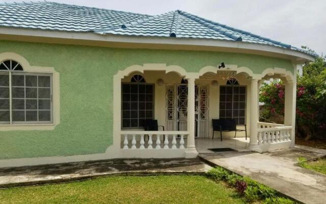 Captivating 3-bed House in Trelawny, Jamaica